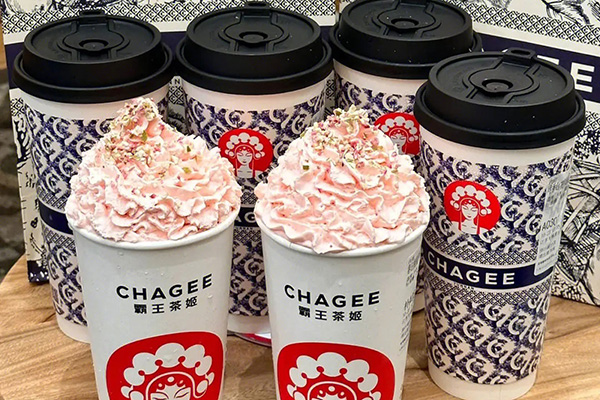 霸王茶姬加盟的吸引力