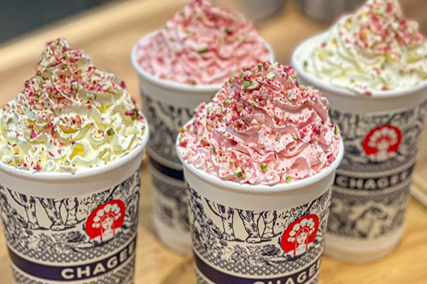 霸王茶姬提供全方位加盟支持，保障您的创业成功！